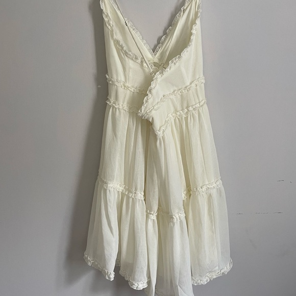 Dainty White Summer Dress - Picture 5 of 5
